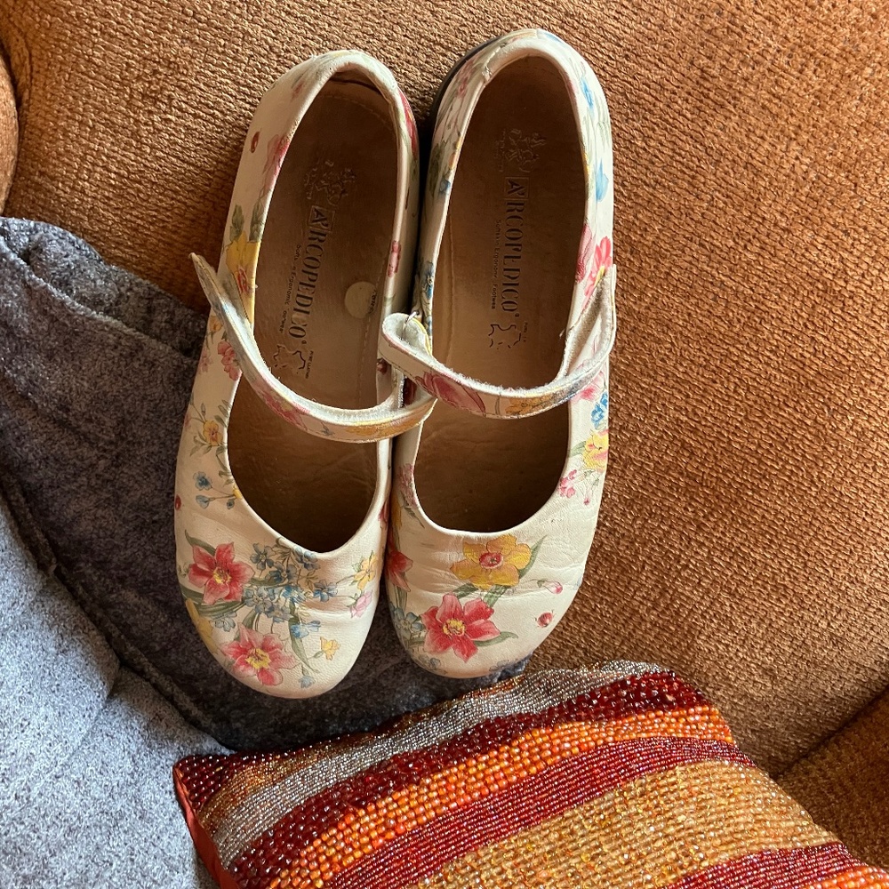 Arcopedico Flats
